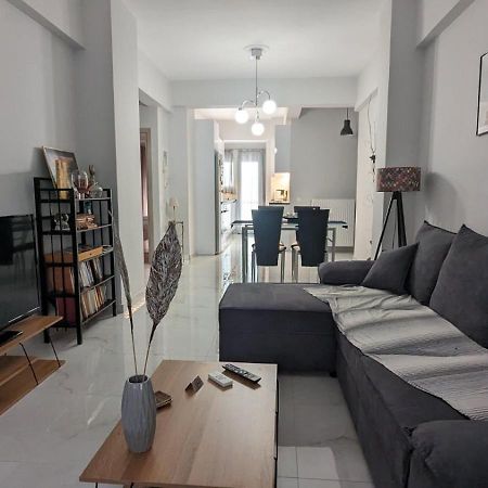 Luxury & Spacious Apartment In Ateny Zewnętrze zdjęcie